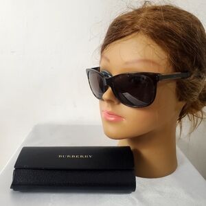 Burberry sunglasses with box and pamphlet Brown